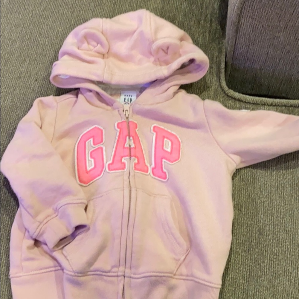 Gap logo baby girl sweater 6-12 months